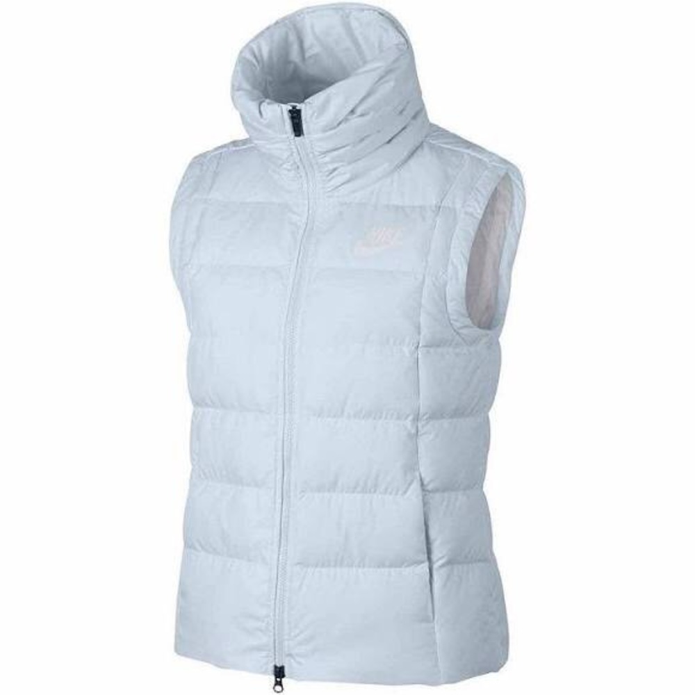 Nike Women’s Sportswear Down Fill Vest ✨NWT ✨